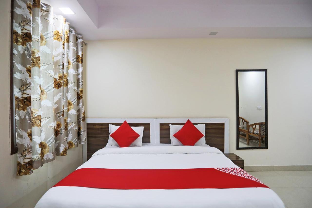 Hotel Rampal Palace 新德里 外观 照片